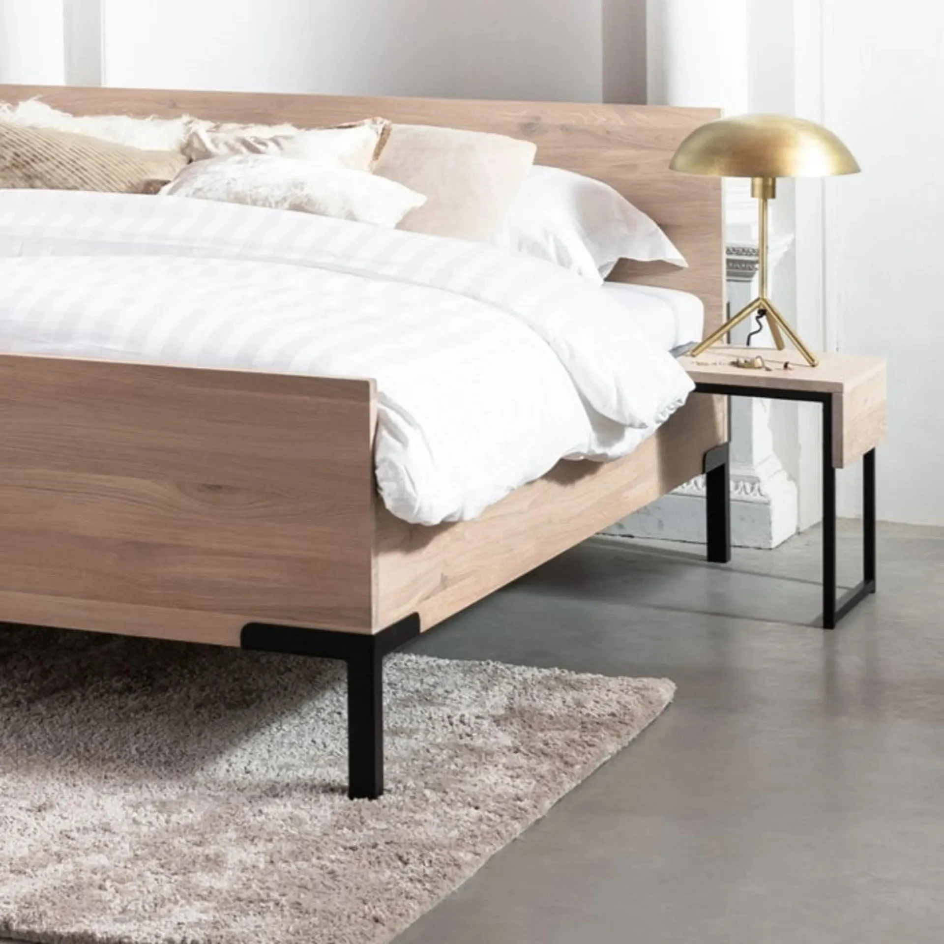 Bedframe Balance Timeless