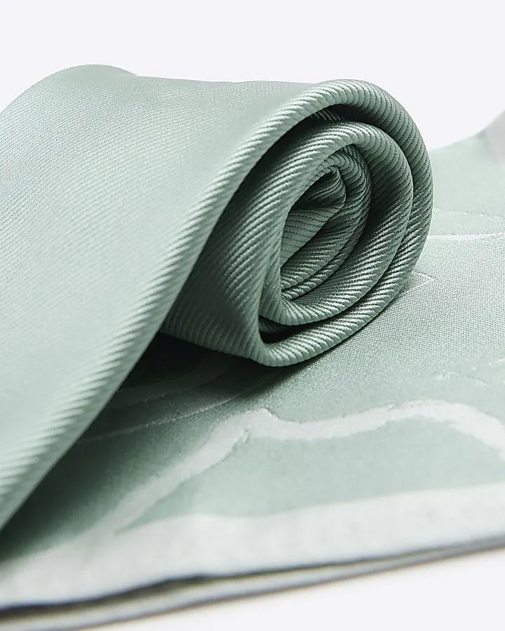 Green tie and floral handkerchief set