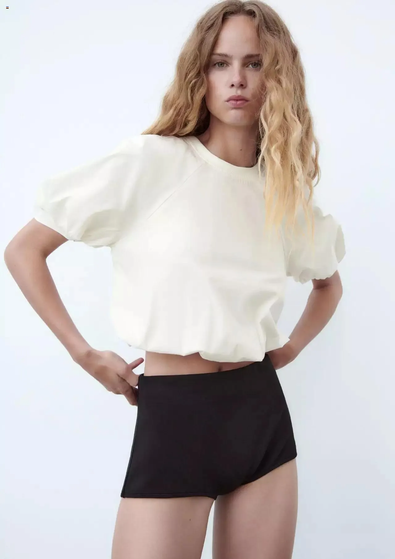 Zara - New in Women van 31 juli tot 31 december 2023 - Folder pagina 11