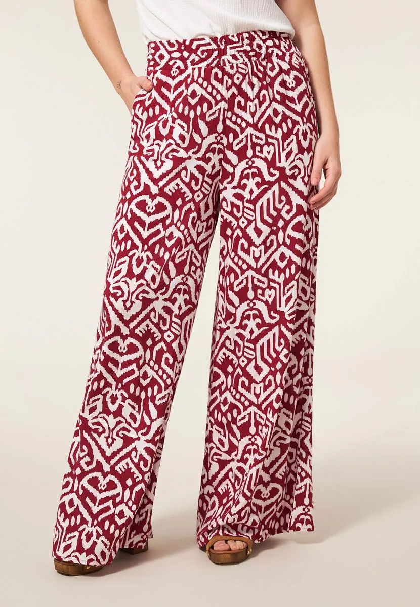 Miss Etam X Roxeanne Hazes