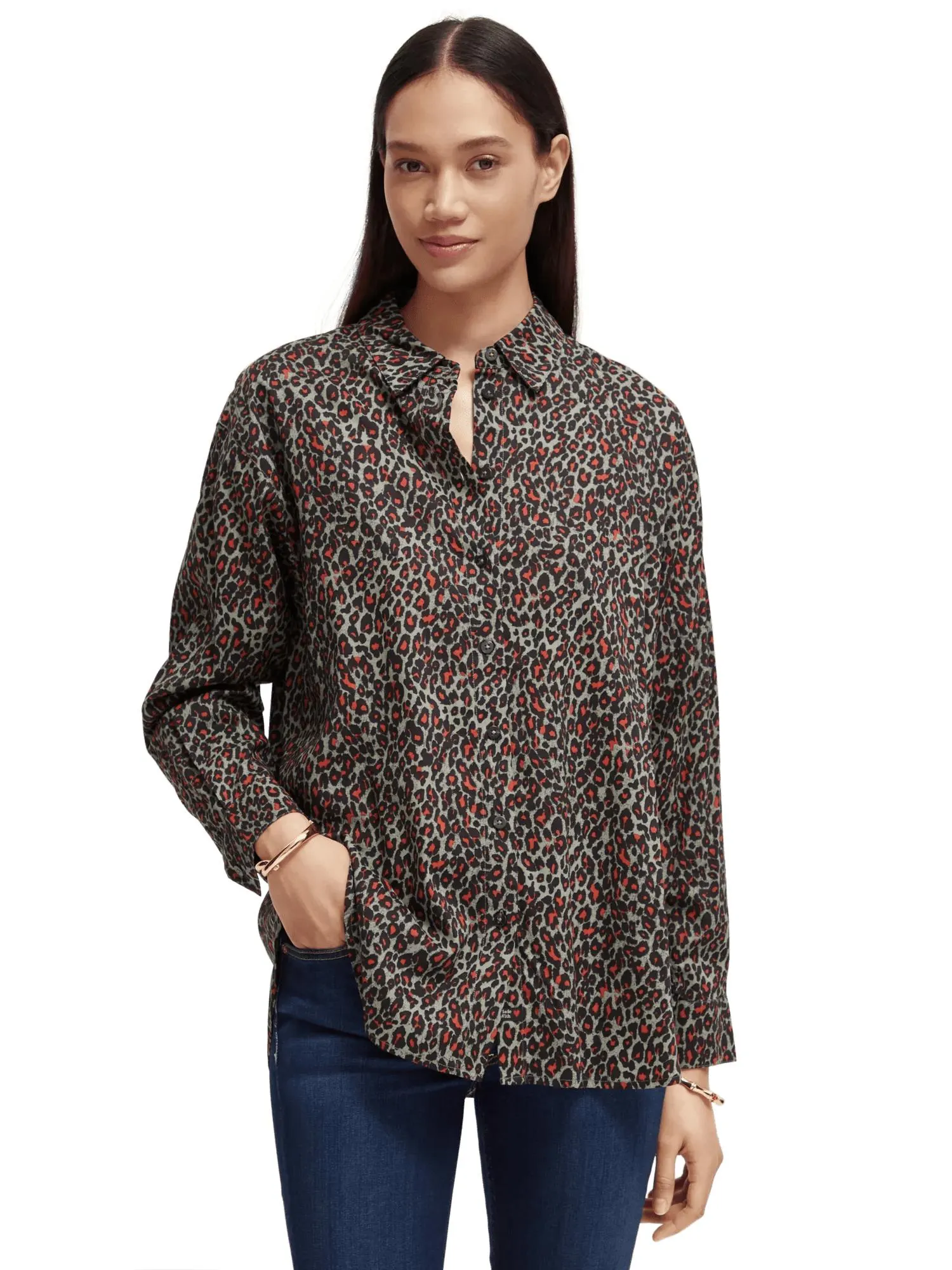 Oversized printed shirt