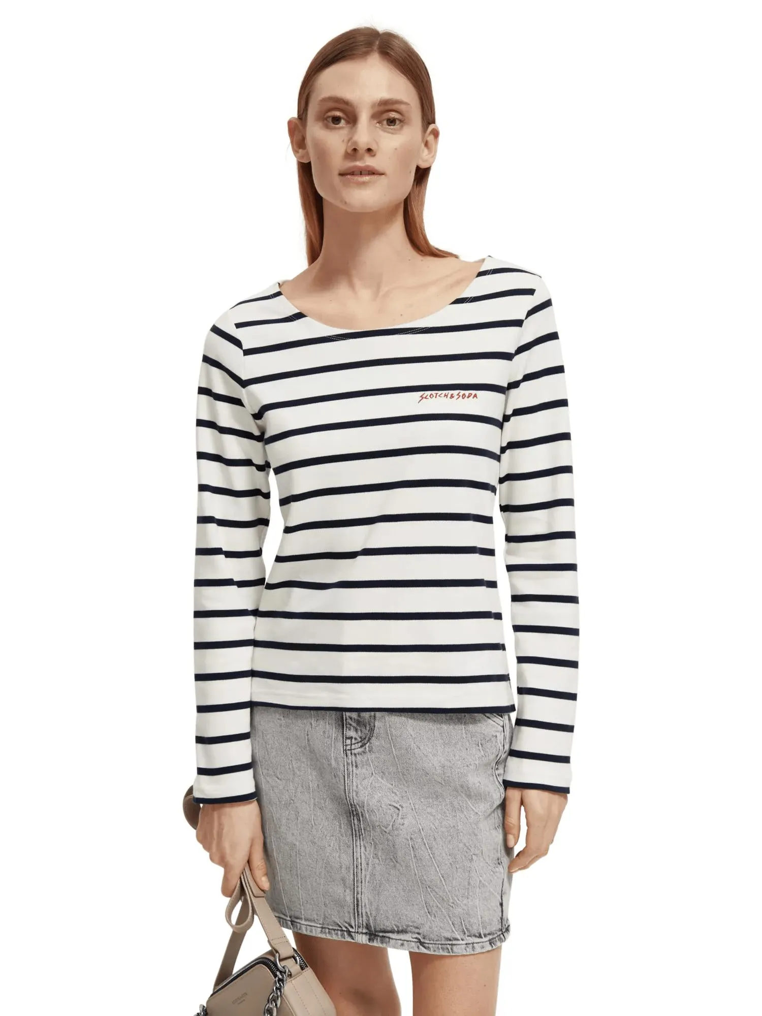 Striped long-sleeved T-shirt