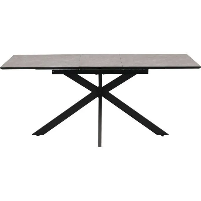 Eettafel Femm uitschuifbaar
