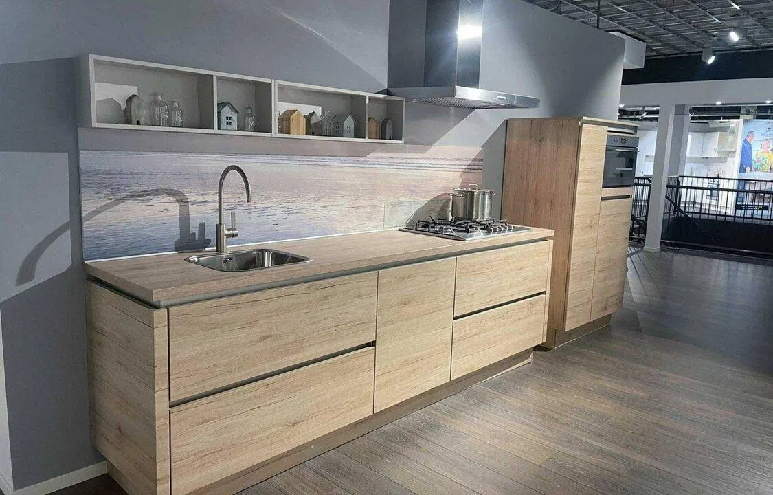 Showroom sale N-RIVA-893 Wateringen