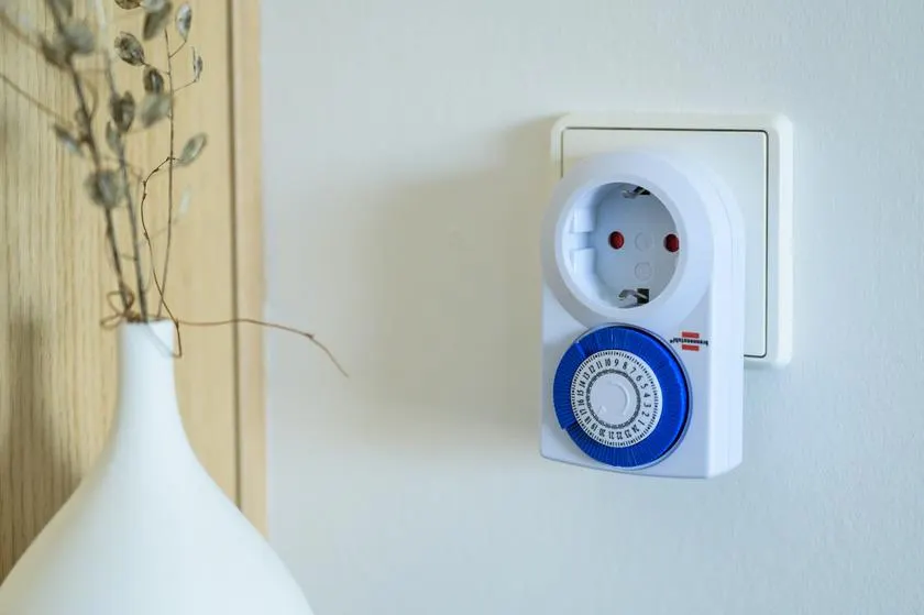 brennenstuhl MMZ 20 IP20 Stopcontact Dag-tijdschakelklok Wit