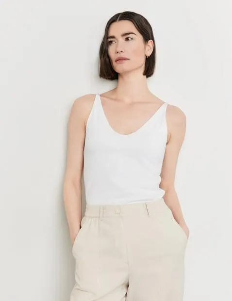 Basic top met rugdecolleté