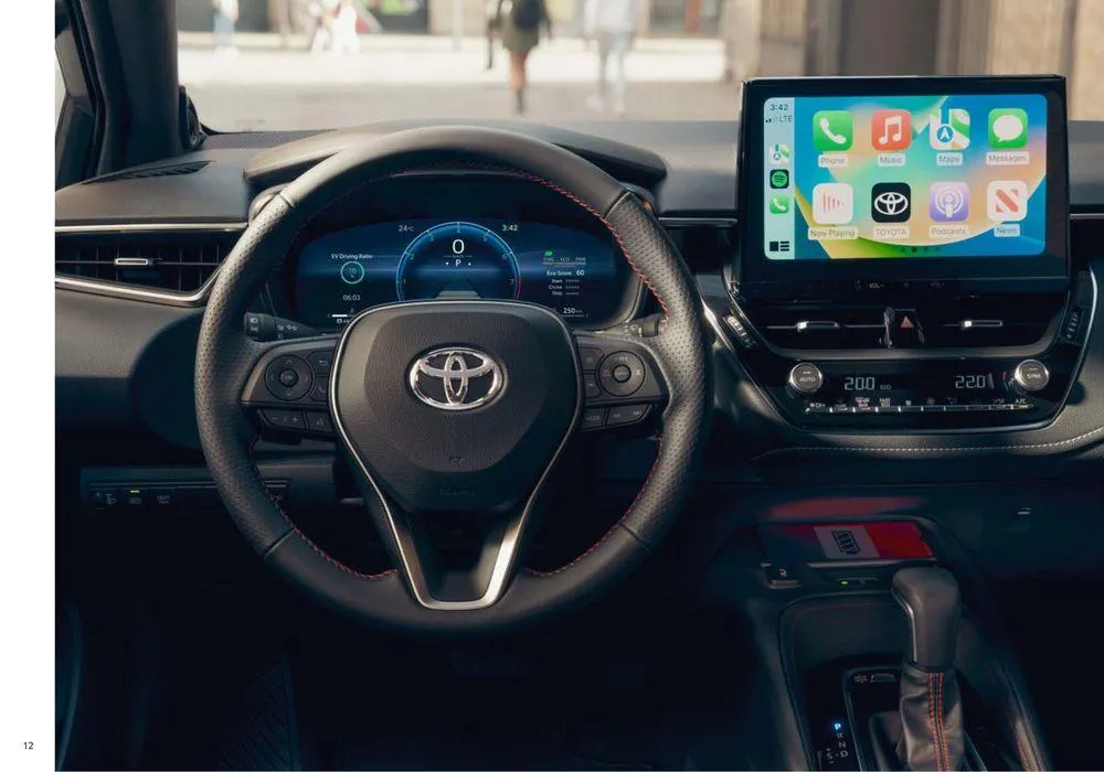 Corolla Hatchback van 20 november tot 20 november 2024 - Folder pagina 12