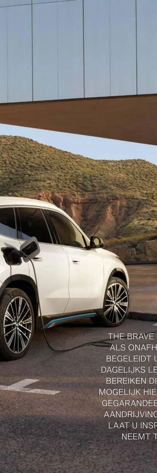 BMW folder - iX1 & X1 van 31 december tot 31 december 2023 - Folder pagina 12