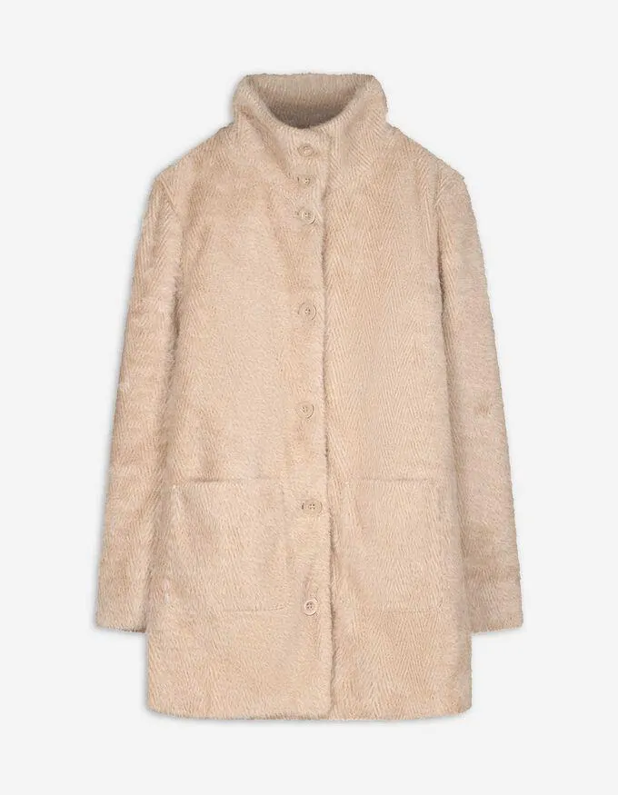 Mantel - Hals - beige