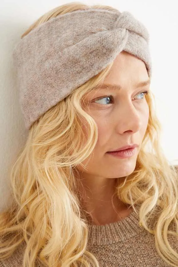 Hoofdband met knoop in de stof