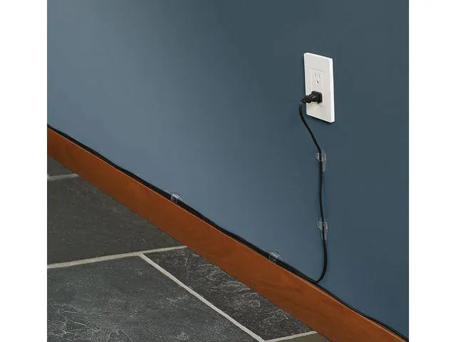 Command™ -snoerklemmetjes, rond en doorzichtig, 4 klemmetjes, 5 kleine strips