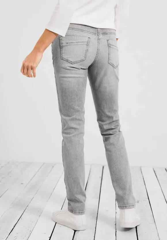 Loose fit jeans