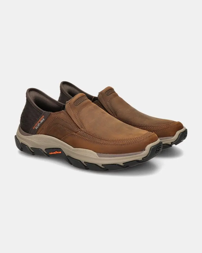 Skechers Respected Hands Free Slip-Ins