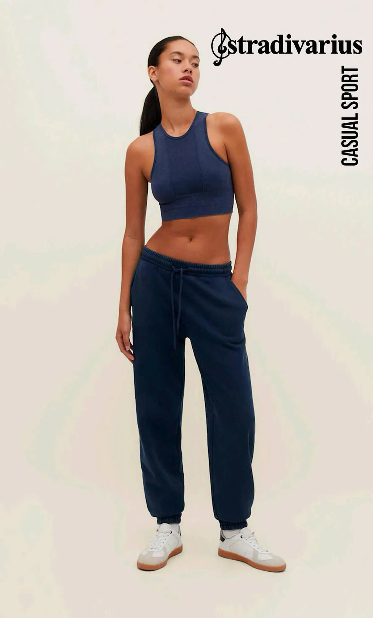 Stradivarius folder - 1