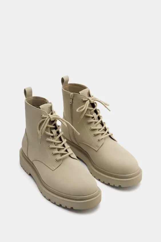 VOER JE TELEFOONNUMMER OF E-MAIL IN