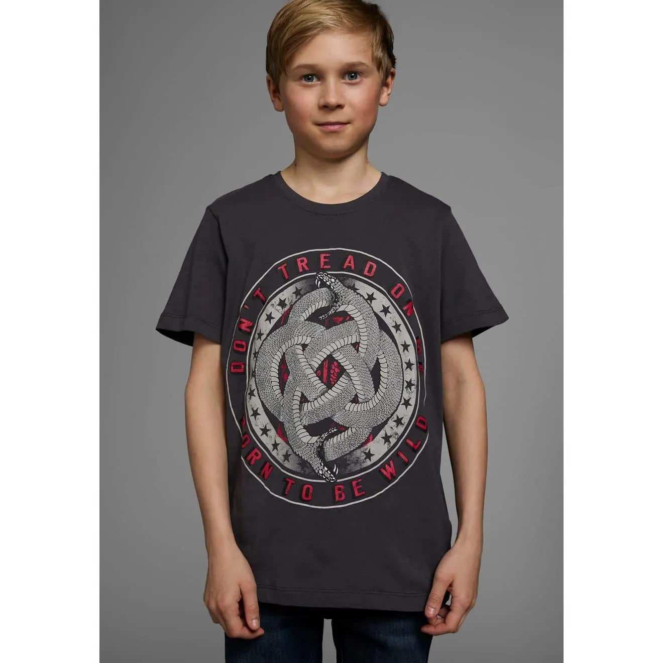 KIDSWORLD T-shirt Korte mouwen, basic pasvorm, met modieuze print, ronde hals