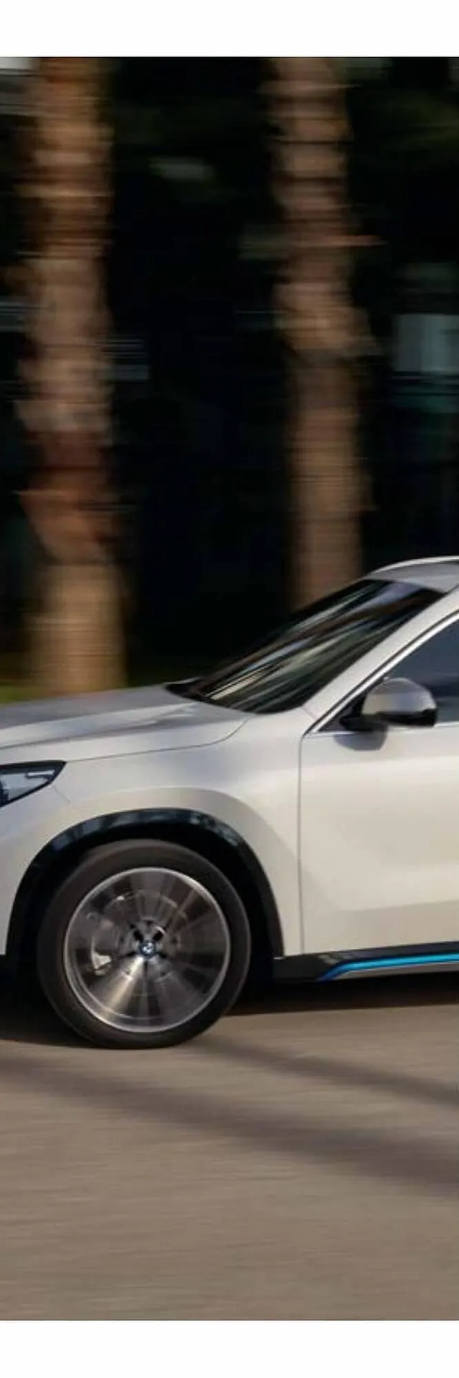 BMW folder - iX1 & X1 van 31 december tot 31 december 2023 - Folder pagina 47