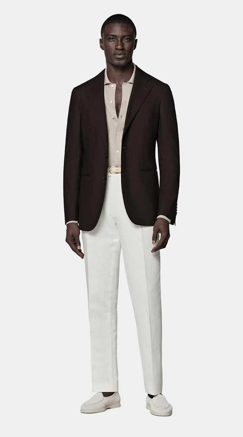 A richly draping layer in a deep chocolate brown, this Havana blazer is unlined, tailored slim, and ready to wear as a full suit or on its own.