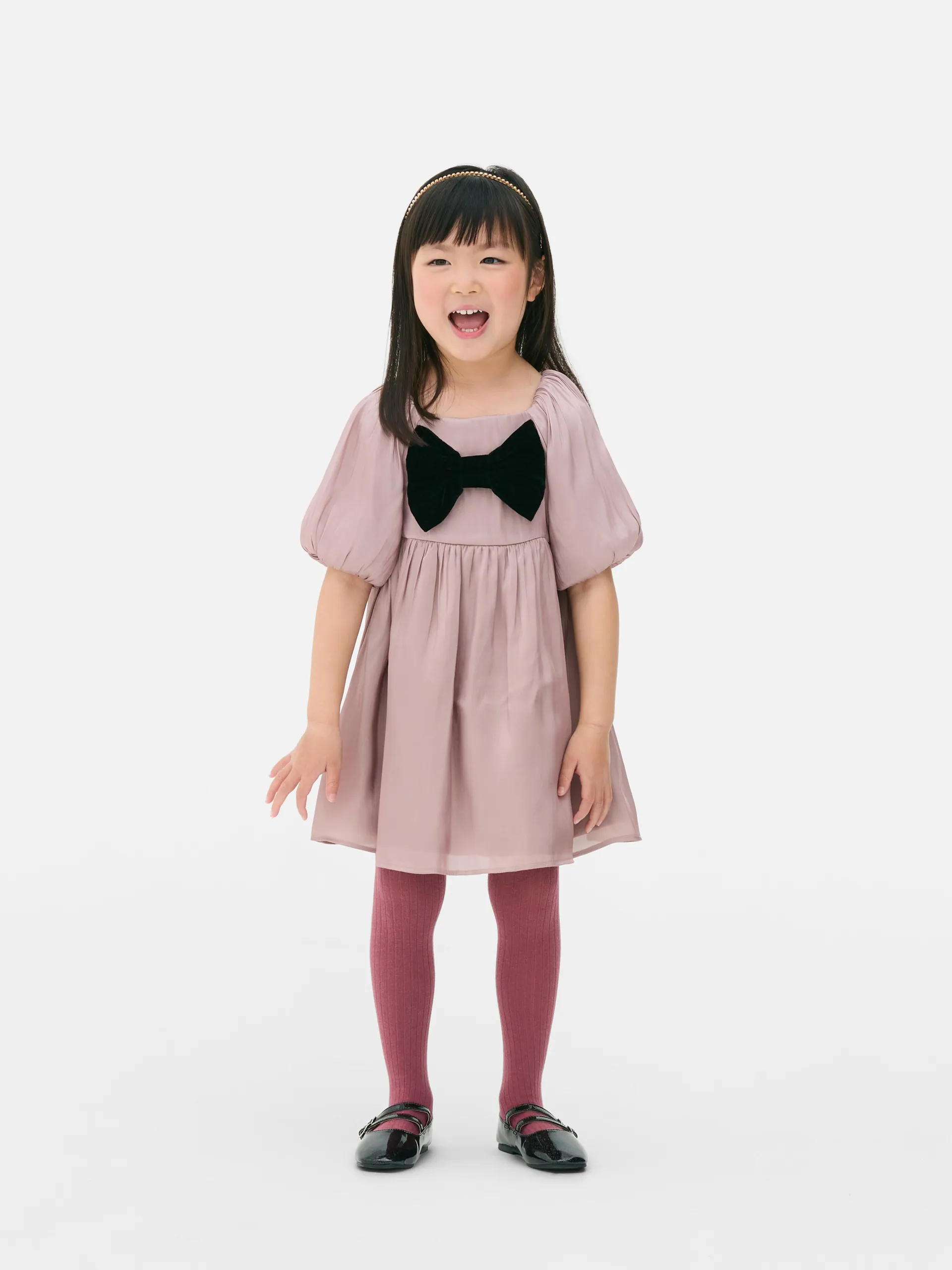 Jurk met pofmouwen en strik