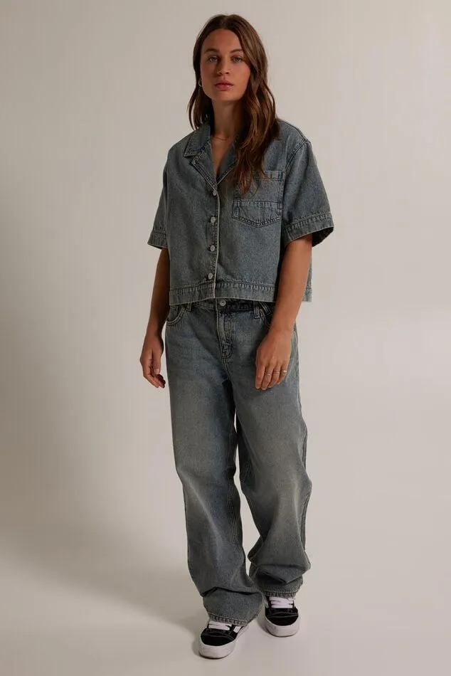 Low waist jeans met loose fit