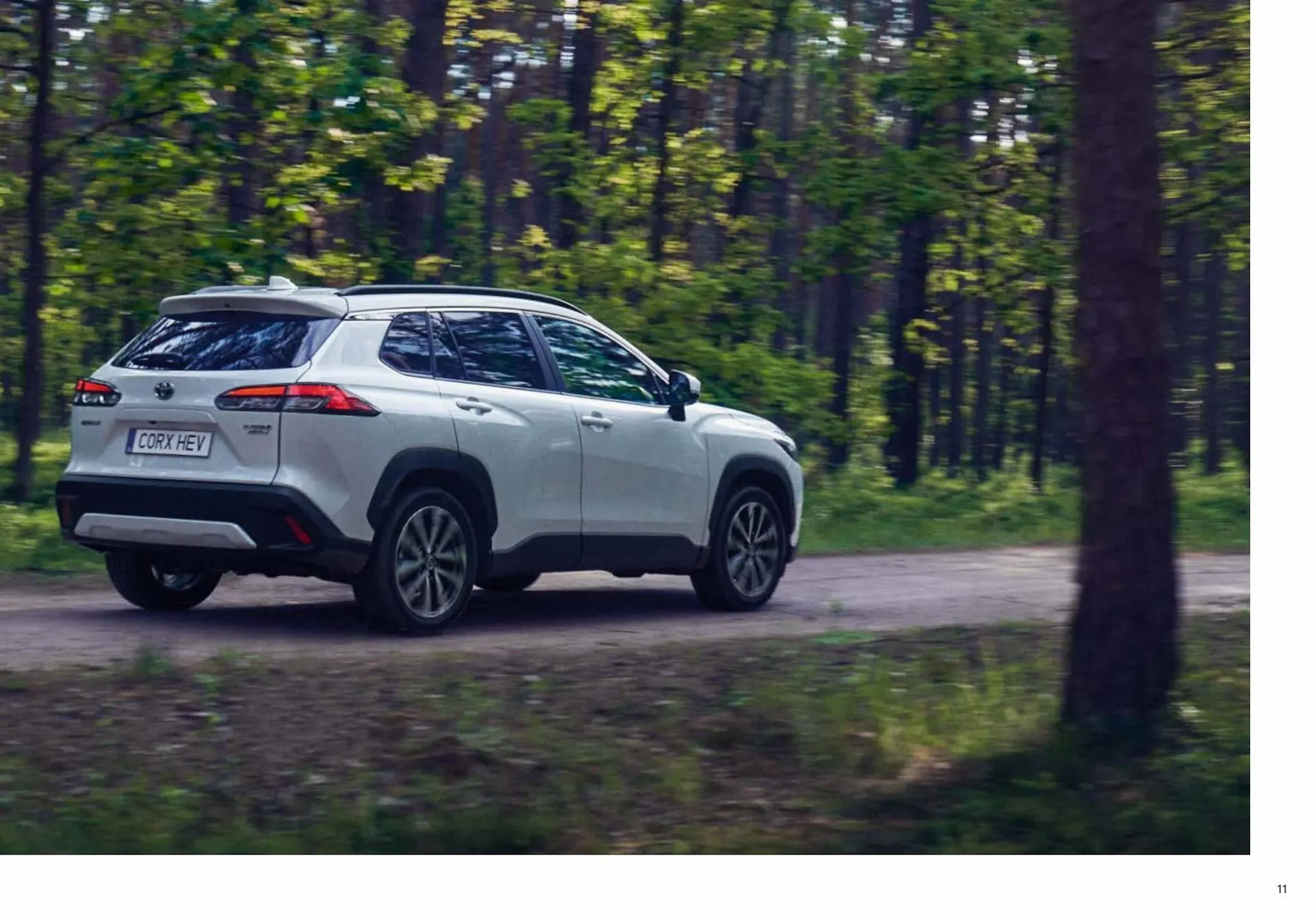 Toyota Corolla Cross folder van 8 januari tot 8 januari 2024 - Folder pagina 11