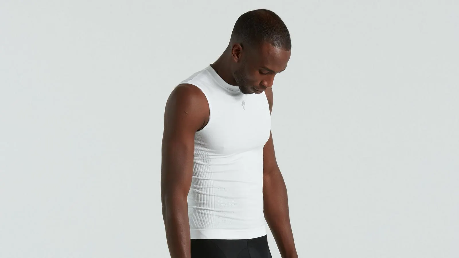Men's Seamless Light Sleeveless Base Layer