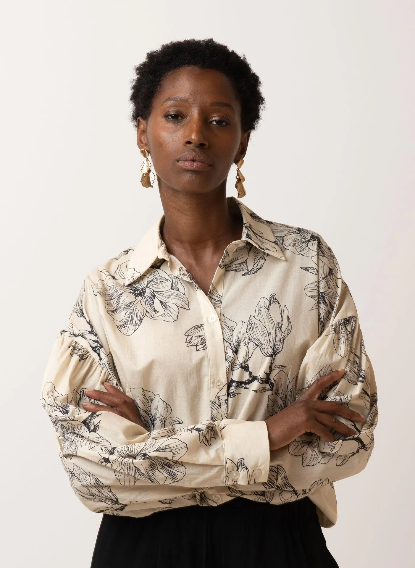 Ecru blouse met bloemendessin