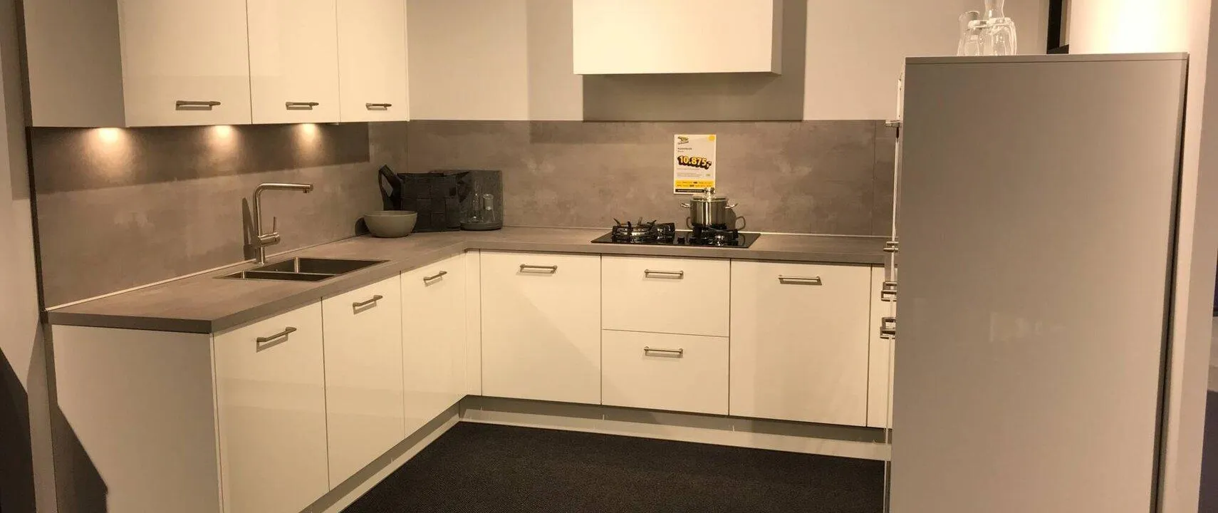 Showroom sale RENSKE Leeuwarden