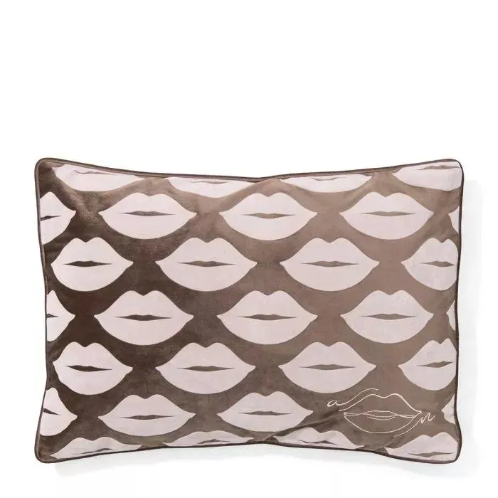 Kussenhoes Anna Nooshin x RM Lips