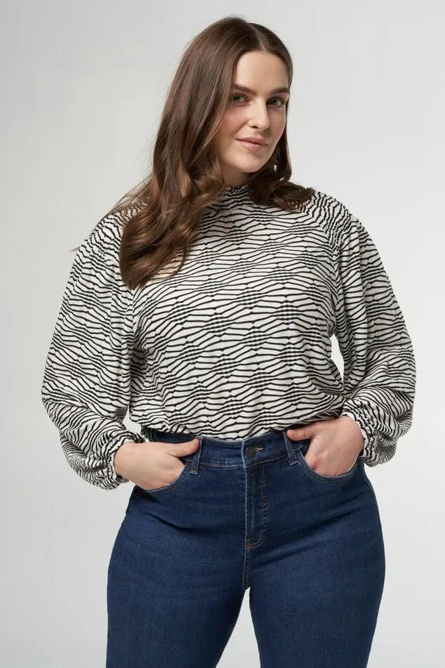 Top met print en smock details