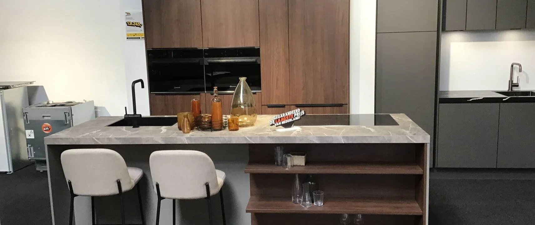 Showroom sale TAUTZ-840 / DARRO-970 Den Bosch