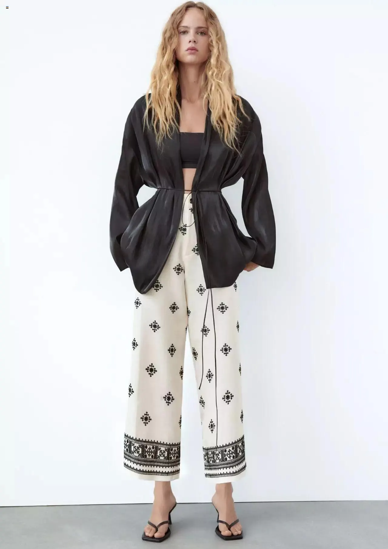 Zara - New in Women van 31 juli tot 31 december 2023 - Folder pagina 14