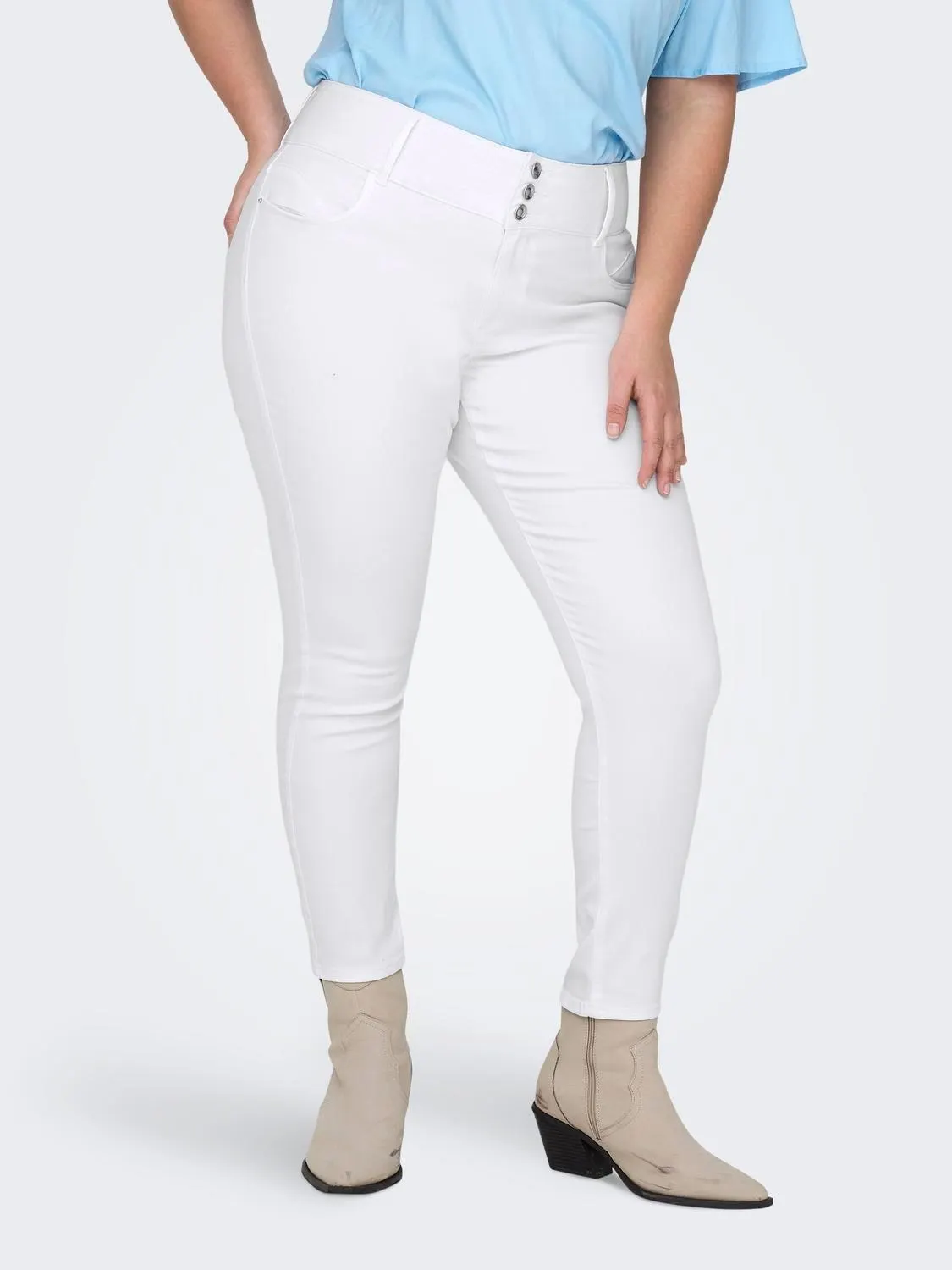 CARAnna Regular Waist Skinny Jeans
