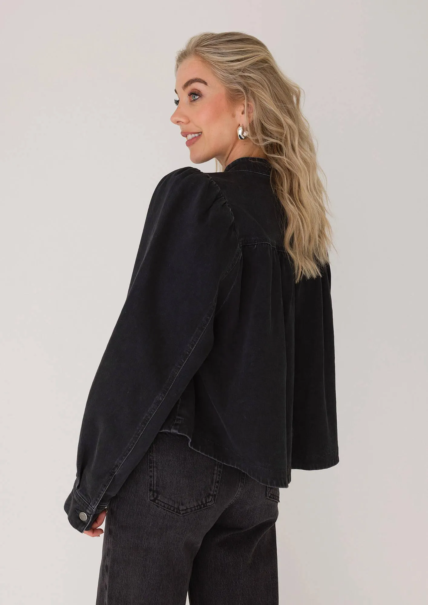 Anna van Toor folder van 23 september tot 31 december 2025 - Folder pagina 30