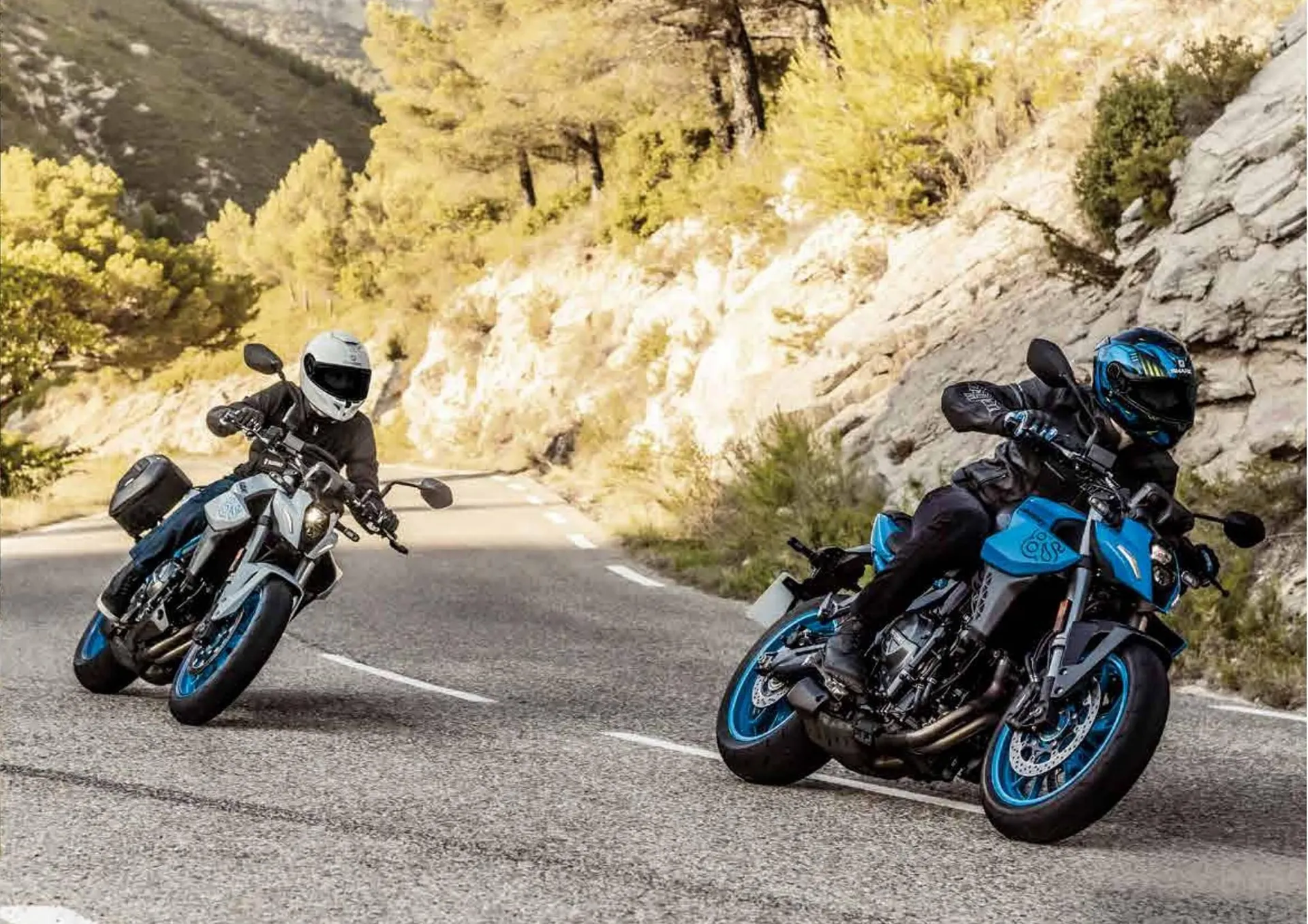 Suzuki GSX-8S folder van 2 januari tot 31 december 2023 - Folder pagina 3