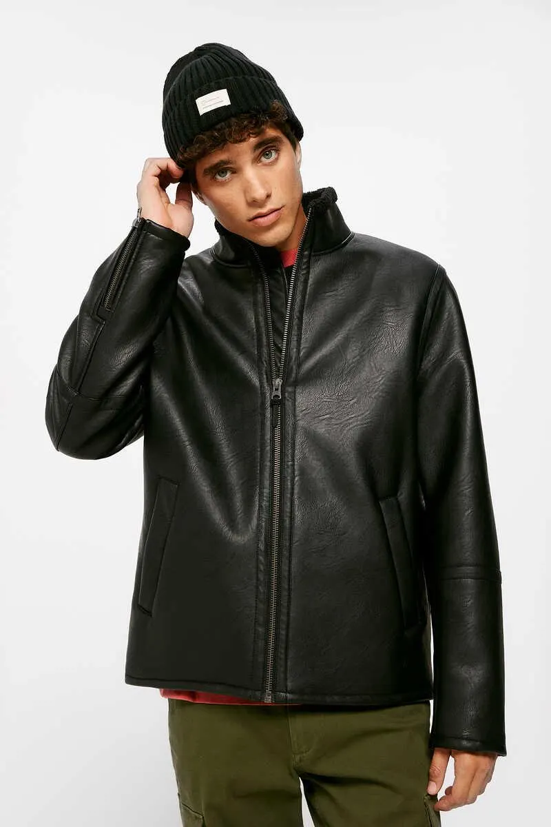 Cazadora efecto piel doble faz