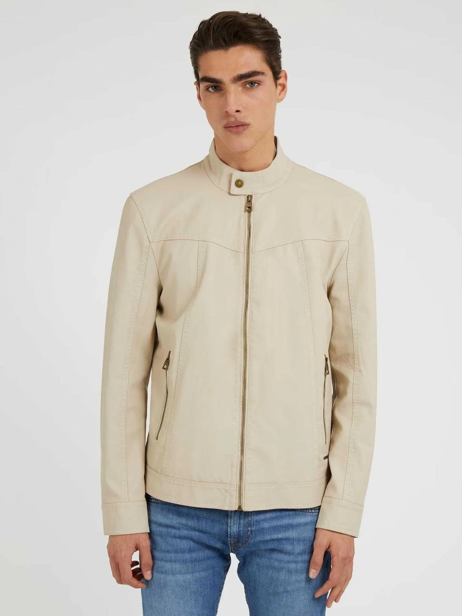 Guess Folder van 18 juli tot 30 september 2023 - Folder pagina 10