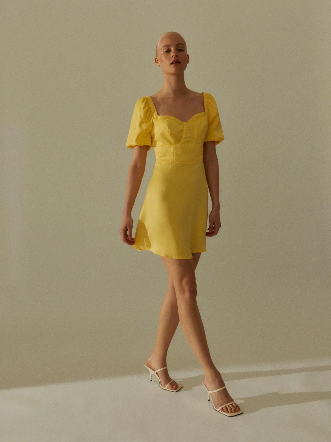 SOMETHINGNEW STYLED BY MARIE JEDIG kjole