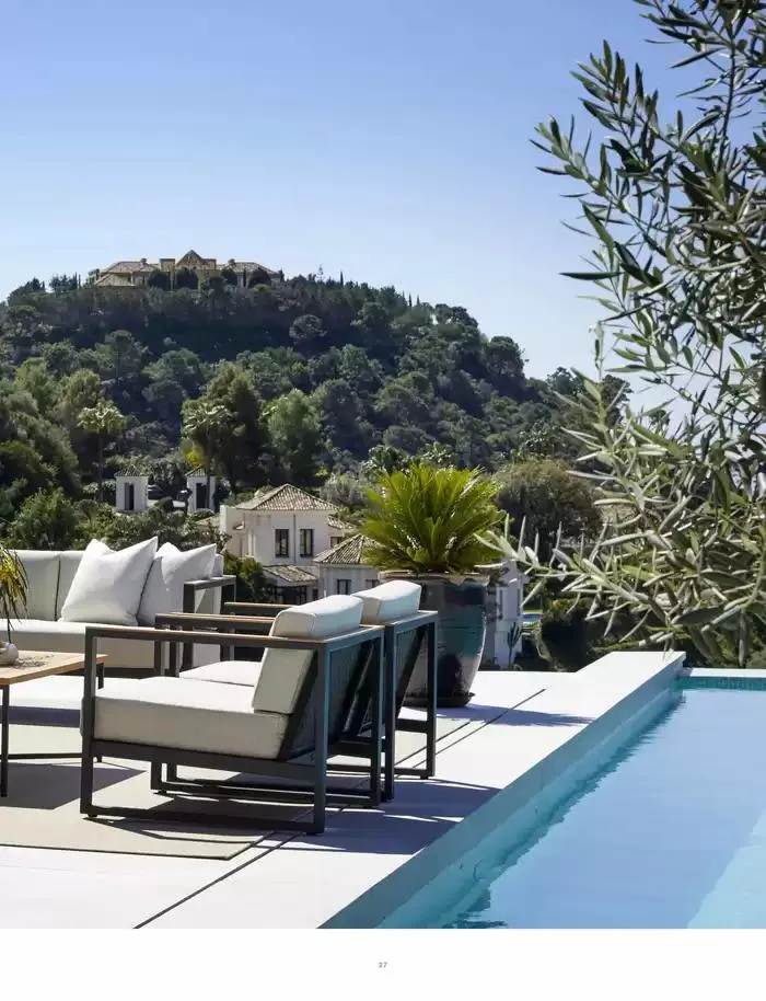 Slettvoll.. fra 27. november til 31. desember 2024 - kundeavisside 27