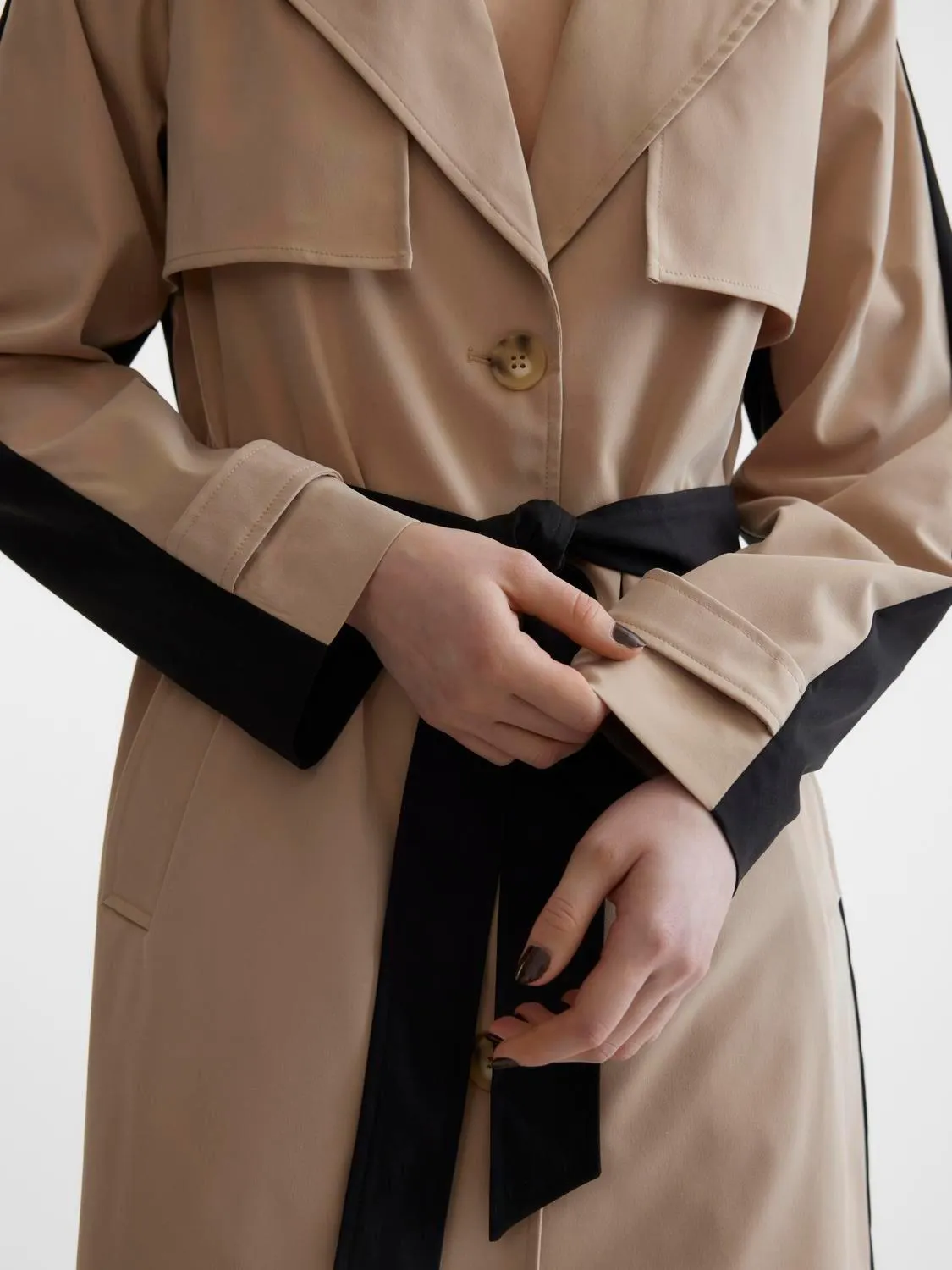 SOMETHINGNEW X THE ATELIER Trenchcoat