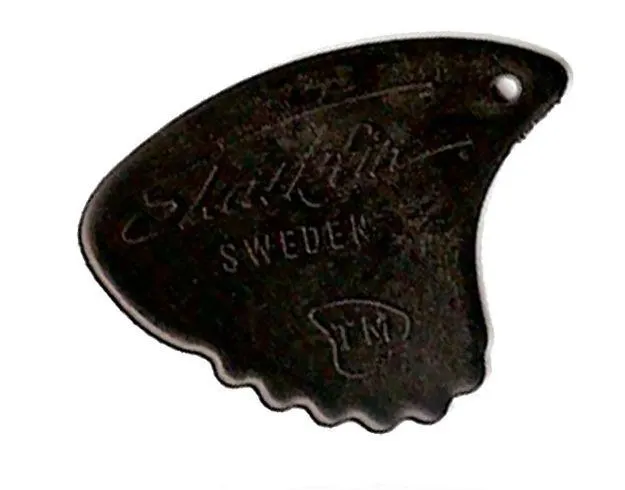 SHARKFIN RELIEF BLACK X.H (25 stk i pose)