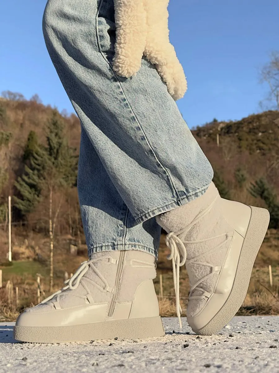 Teddy Boots Beige
