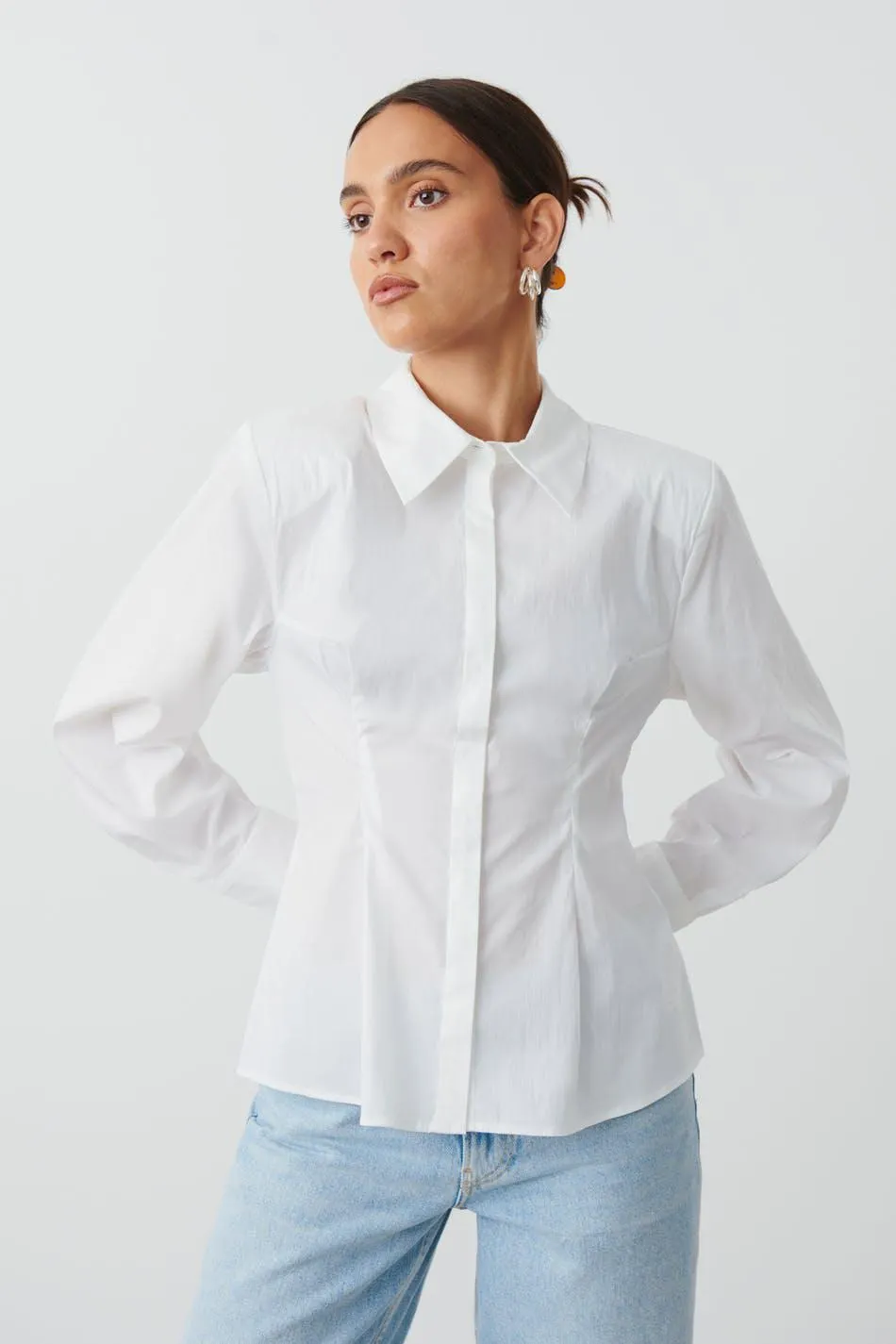 Shoulderpads shirt
