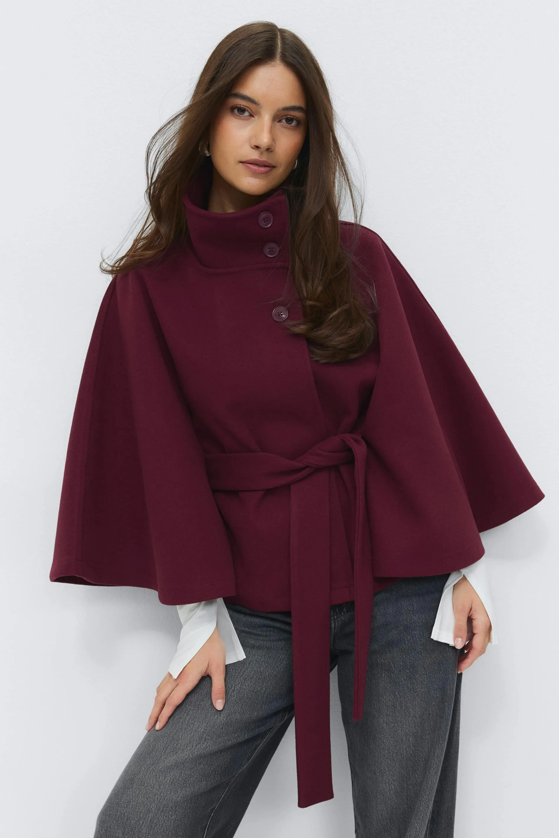 Belt cape jacket
