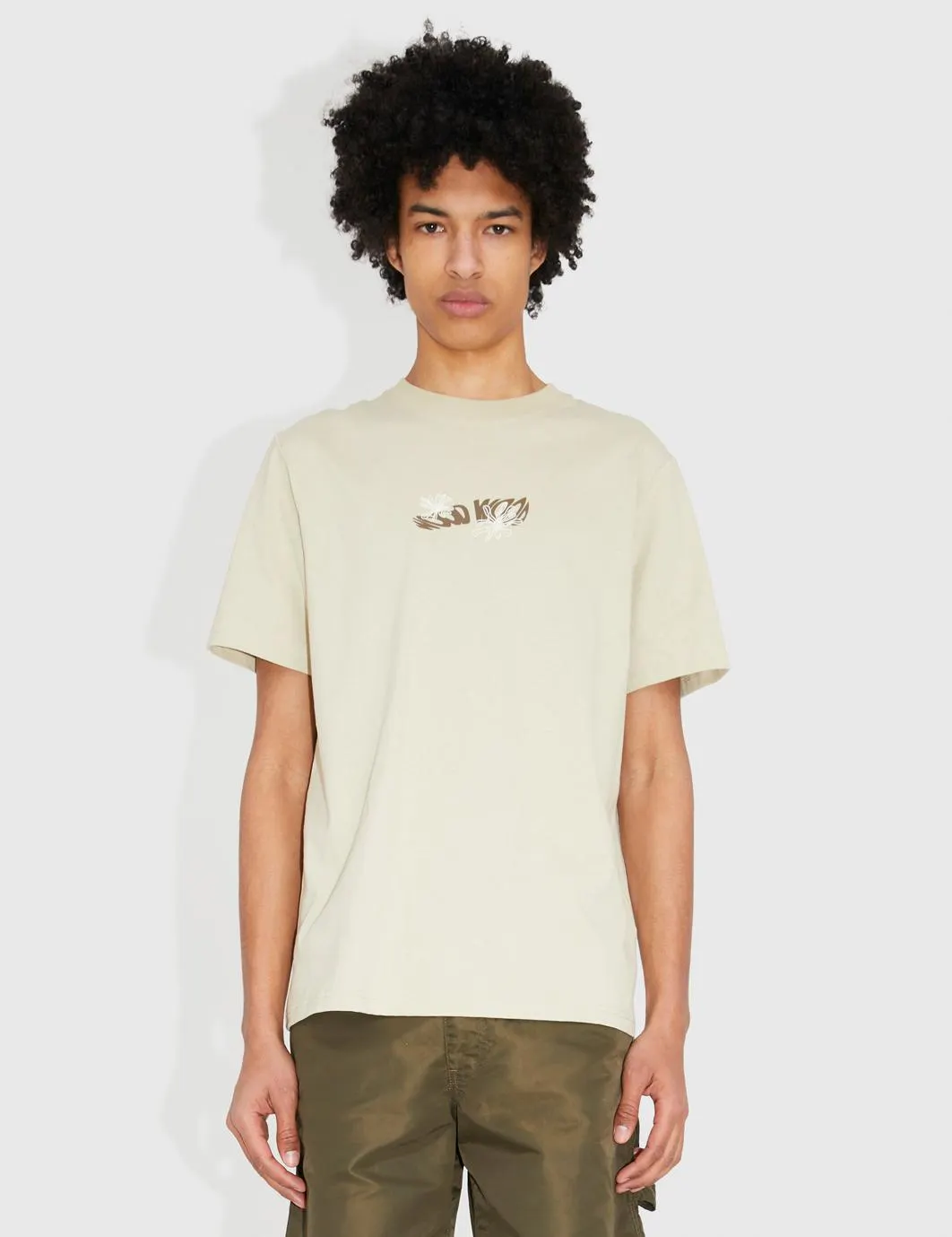 Bobby Flowers T-Shirt Taupe Beige