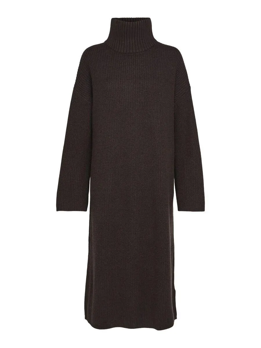 RULLEHALS STRIKKET KJOLE