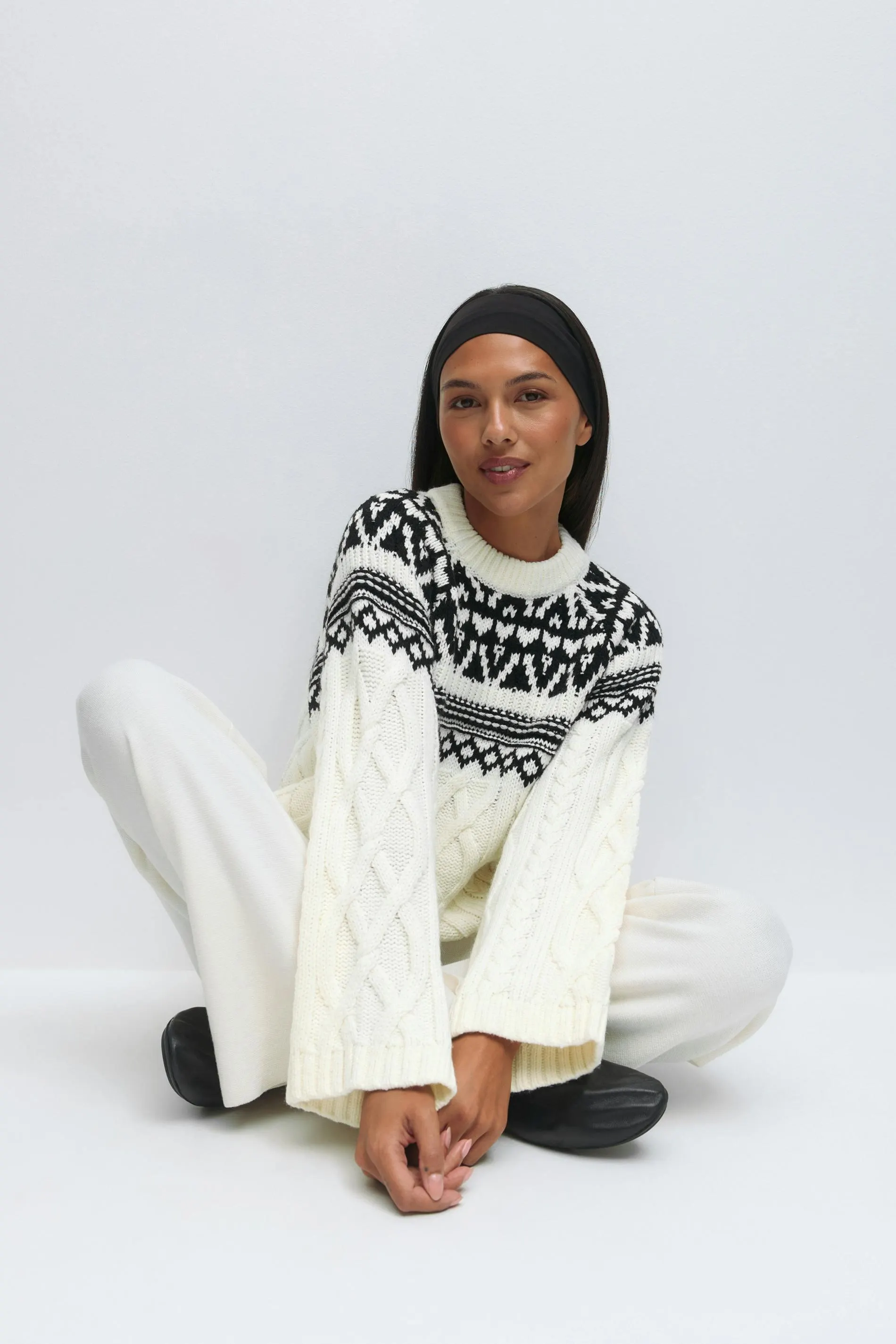 Jacquard knitted sweater