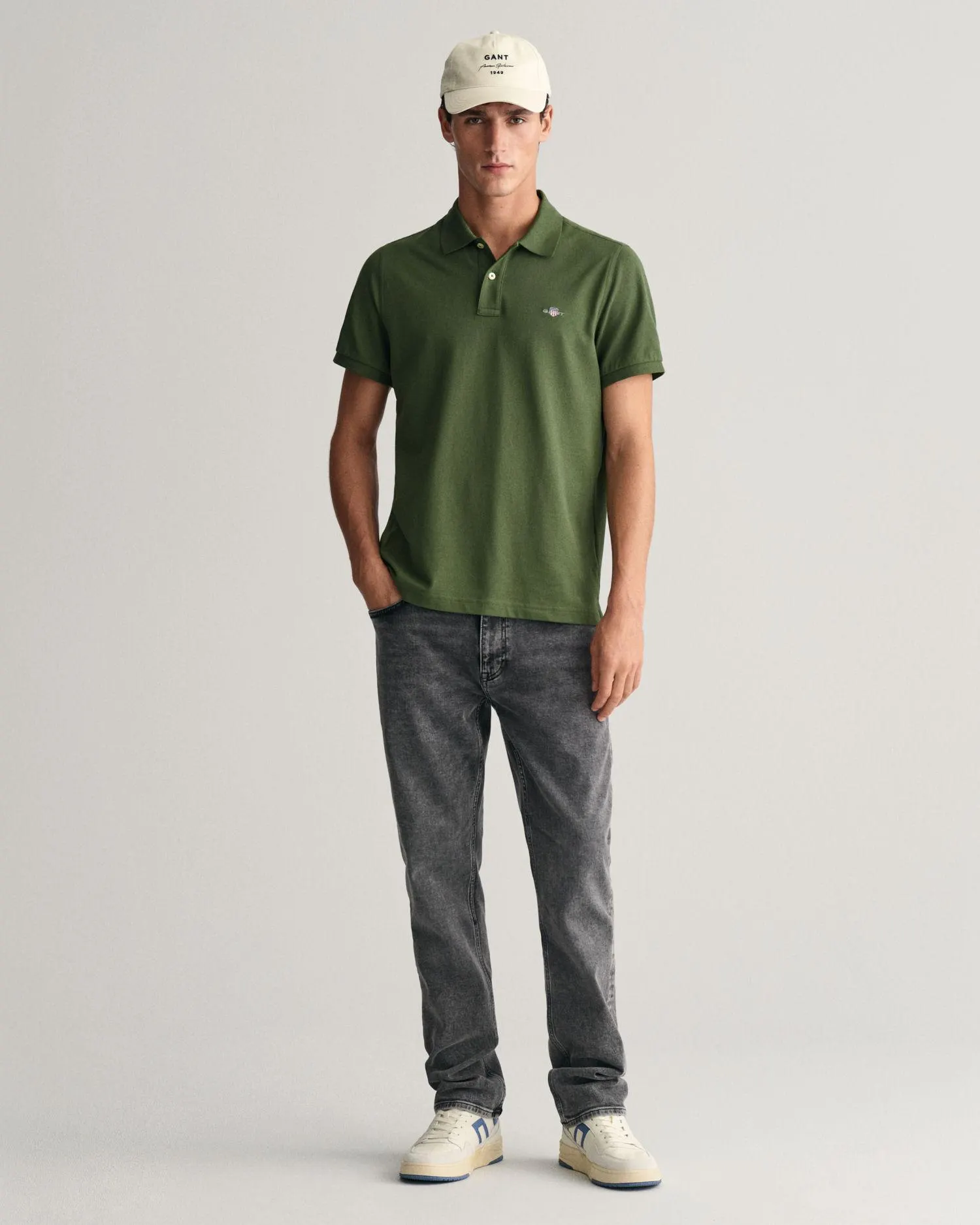 Grå jeans i regular fit