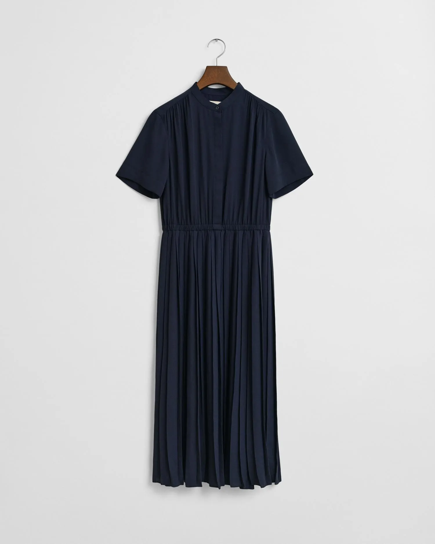 Plisset midiskjortekjole