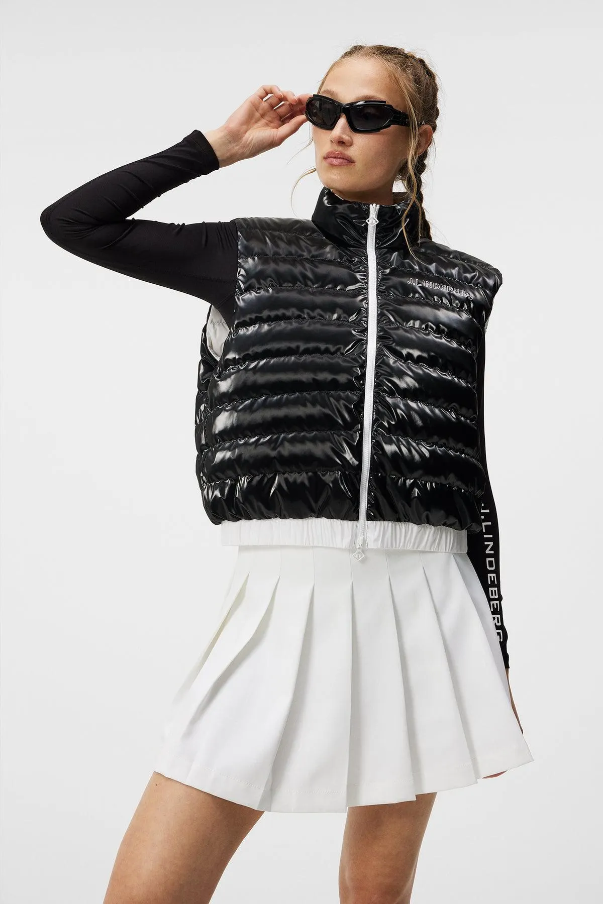 Isla Reversible Vest Black